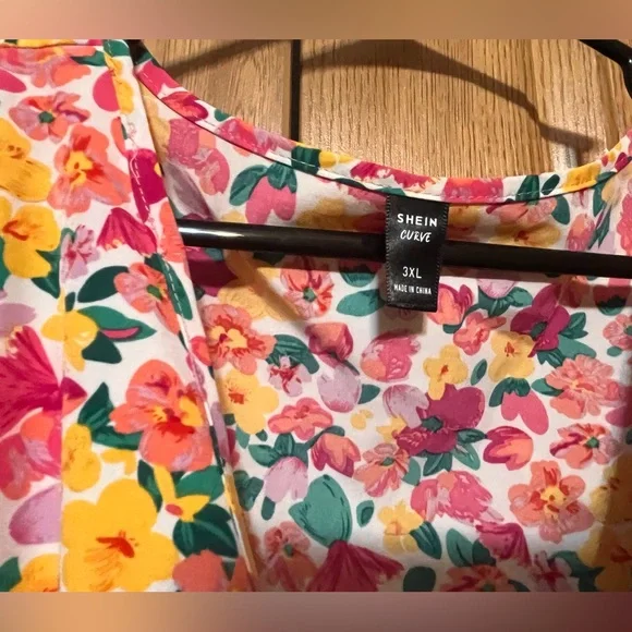 SHEIN Wrap Dress - Picture 4 of 5